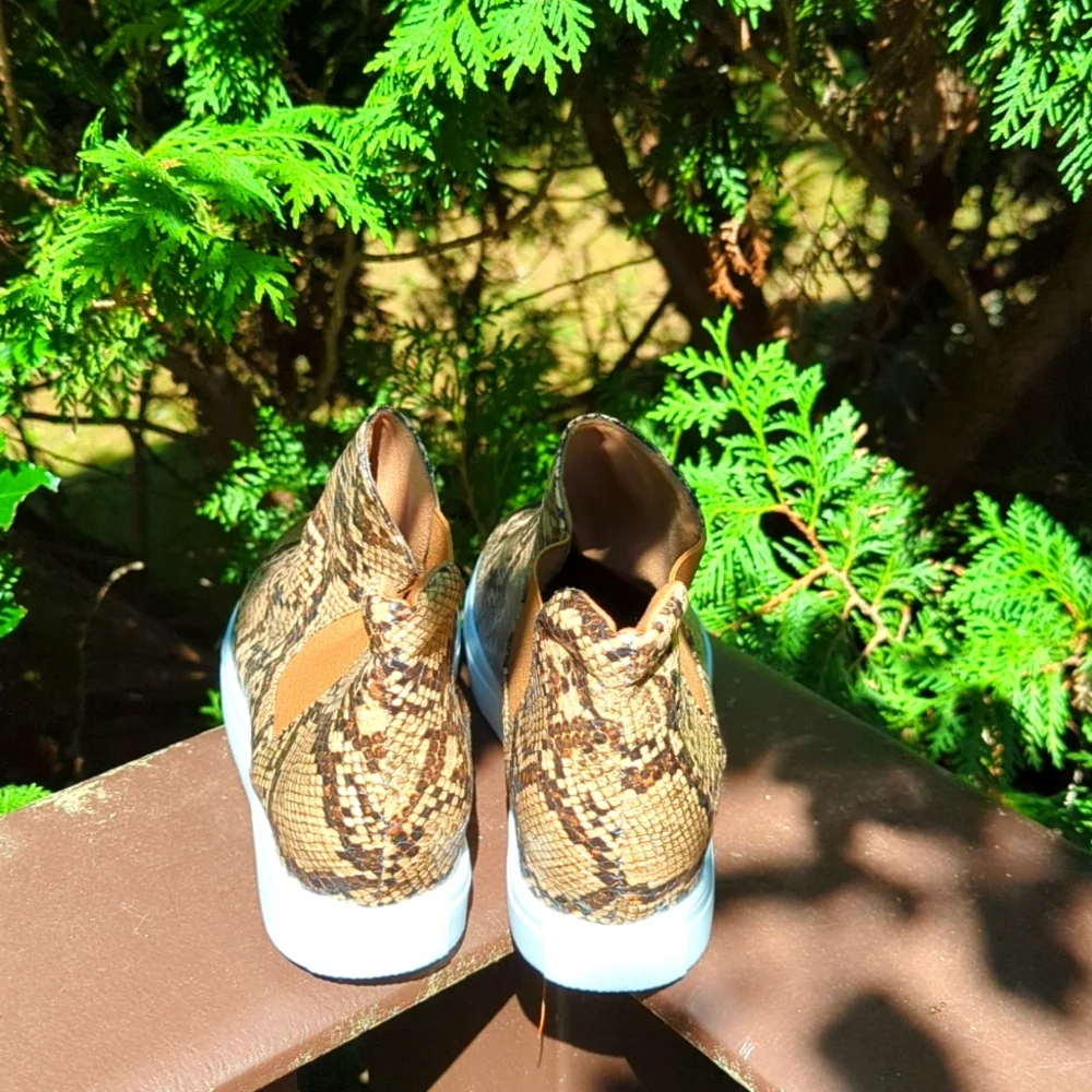 Snakeskin print Slipon Hightop Sneakers